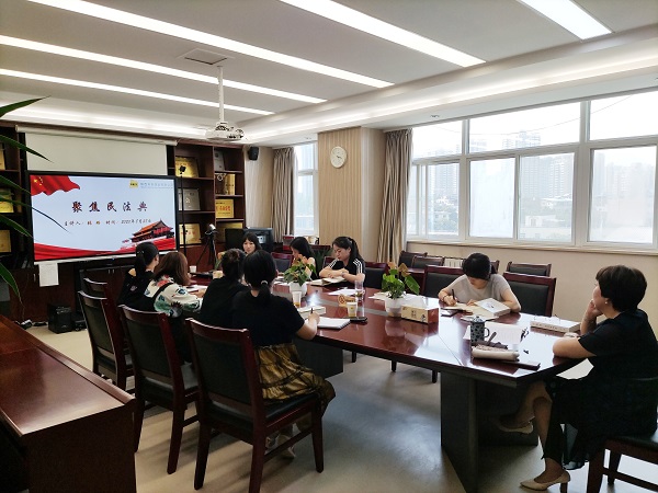 聯(lián)學(xué)聯(lián)建進(jìn)行時(shí)，來(lái)跟民革小張律師一起聚焦《民法典》