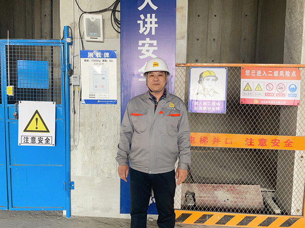 1739935815272438.jpg 張國(guó)鋒(1)_副本.jpg